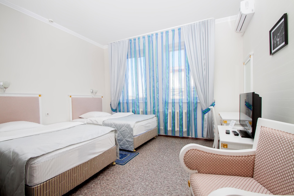 Comfort Twin Room