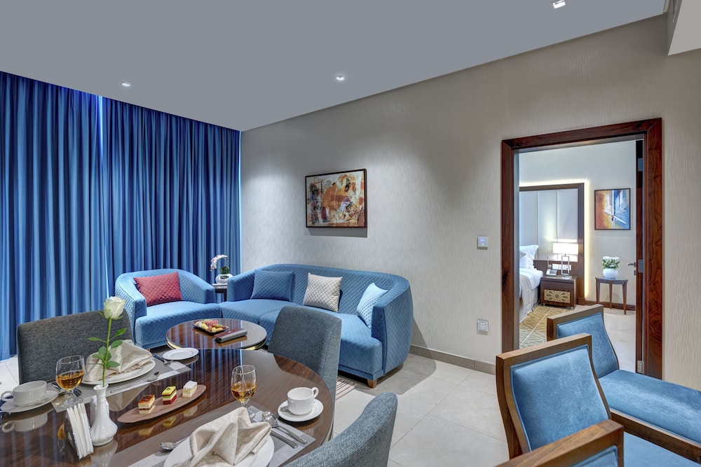 One Bedroom Apartment City View