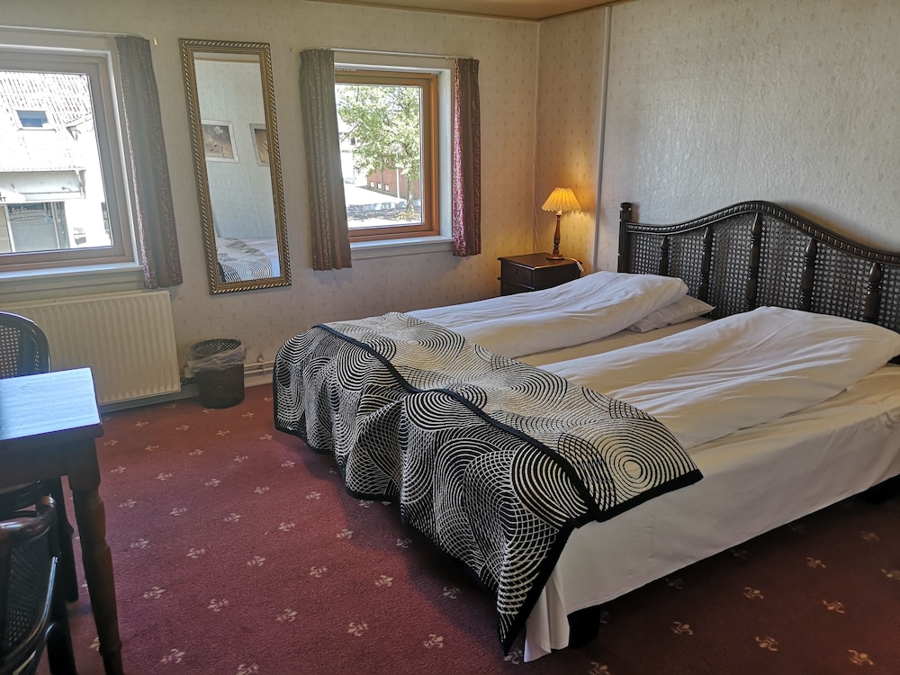 Family Quadruple Room photo 1