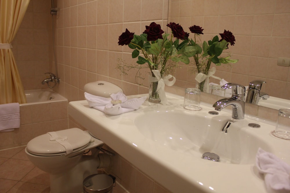Standard Room (For Egyptians & Residents Only) photo 3