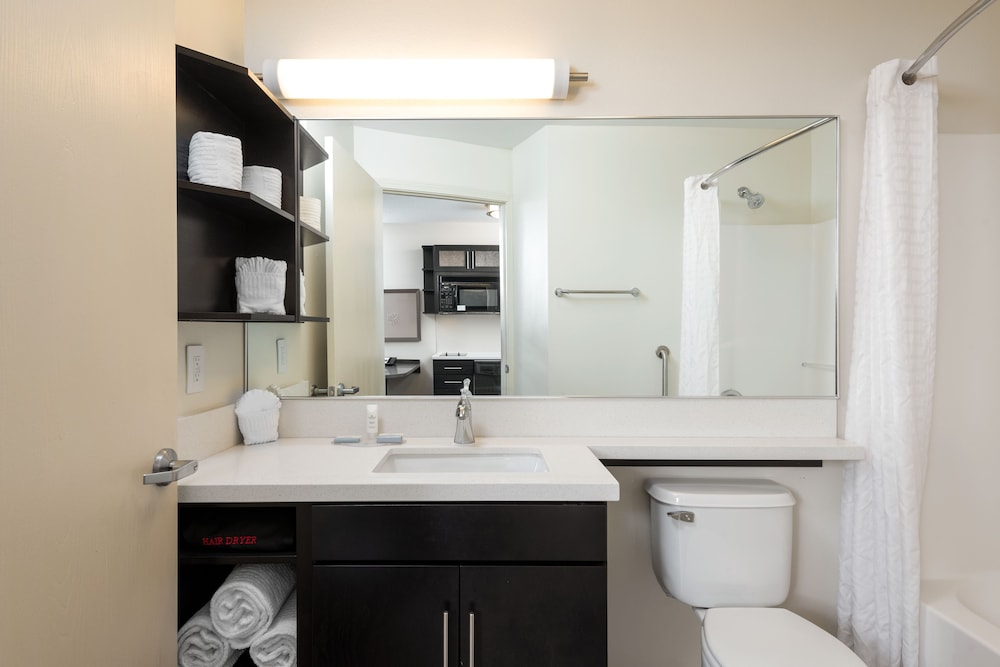 Studio Suite, 1 Queen Bed (Full Kitchen) - Photo 9