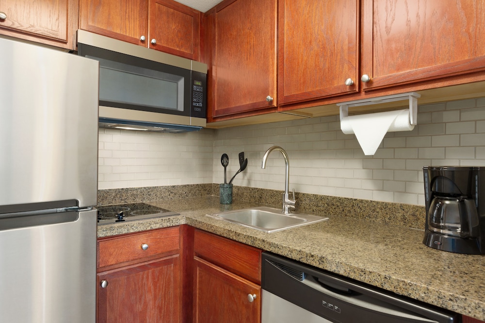 Studio Suite, Kitchen - Photo 7