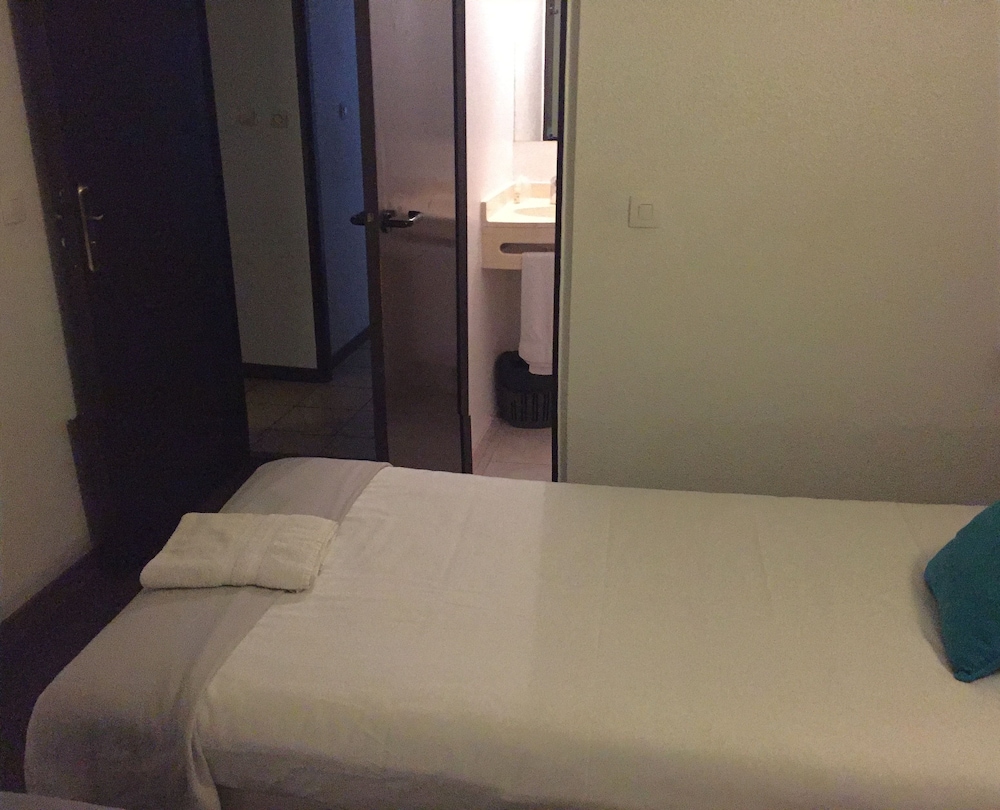 Family Quadruple Room photo 3