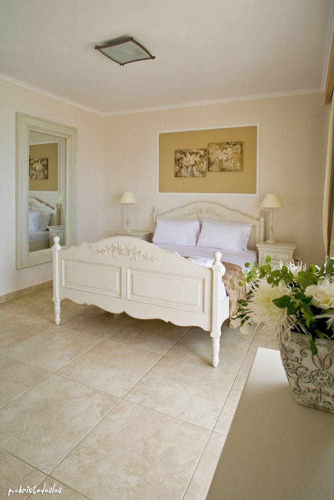 Junior Suite, Multiple Beds, Sea View photo 1
