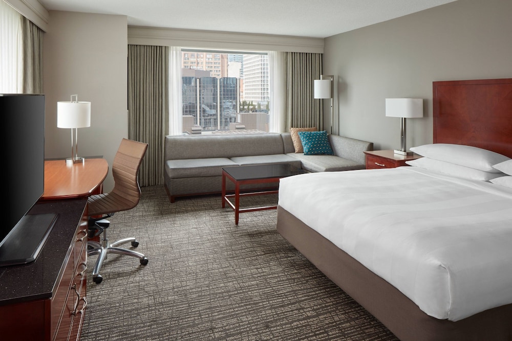 Room, 1 King Bed with Sofa bed, Corner