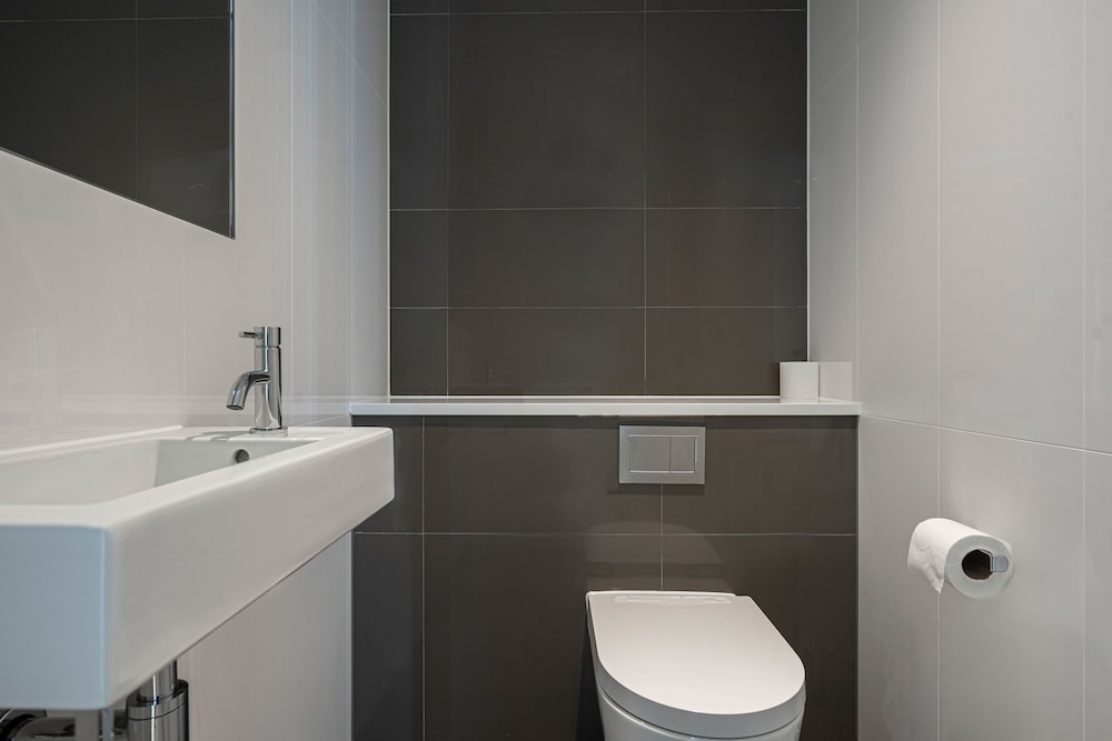 Deluxe Riverside Lejlighed Med Udsigt Over Byen, Billede 39