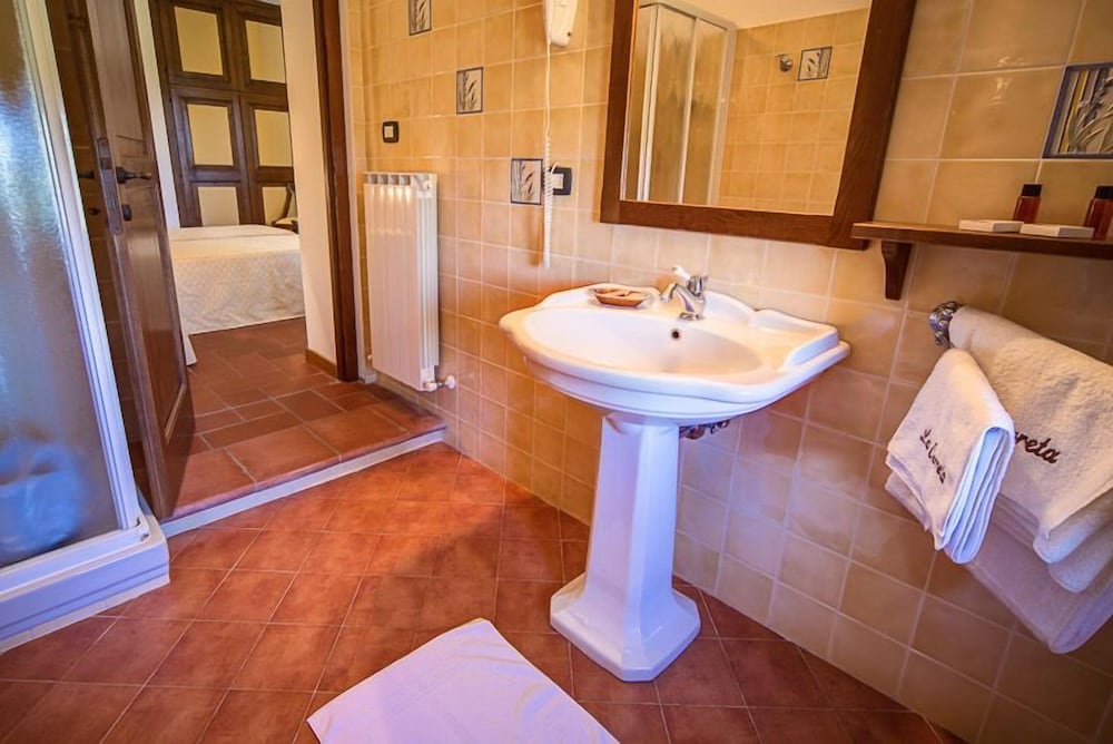 Villa, Multiple Bedrooms photo 2