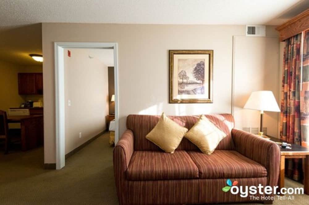 Room, 2 Bedrooms - Photo 4