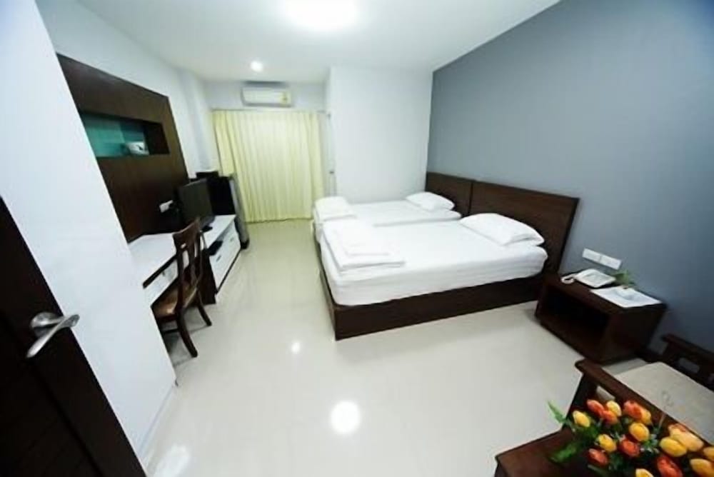 Standard Twin Bed with Balcony photo 1