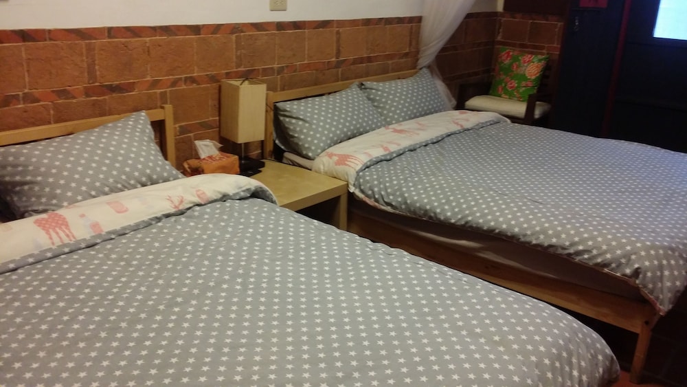 Family Quadruple Room photo 3
