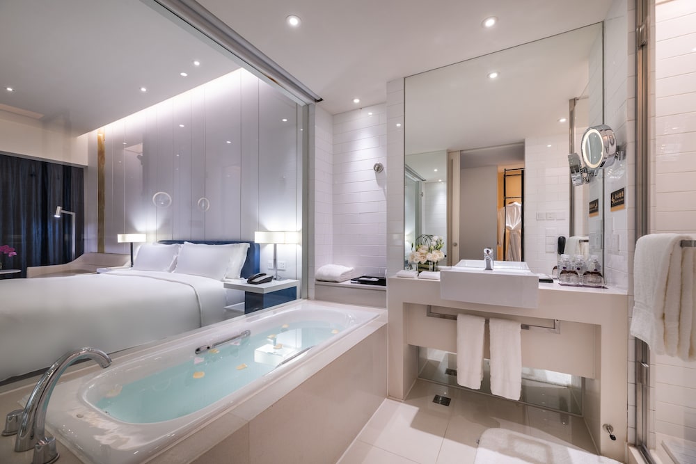 Superior Room, 2 Twin Beds photo 3