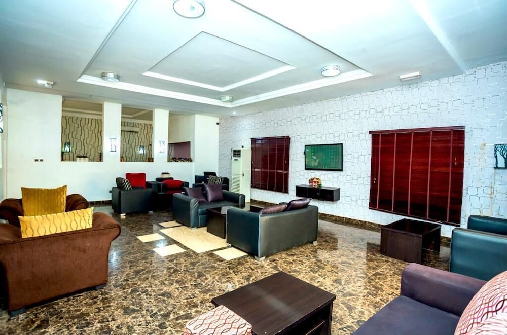 Royal Apartment photo 3
