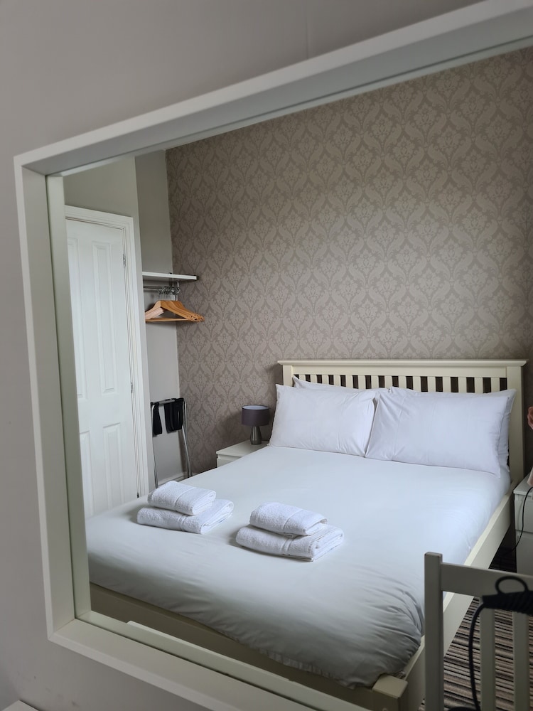 Economy Double Room photo 1