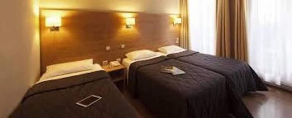 Comfort Triple Room photo 1