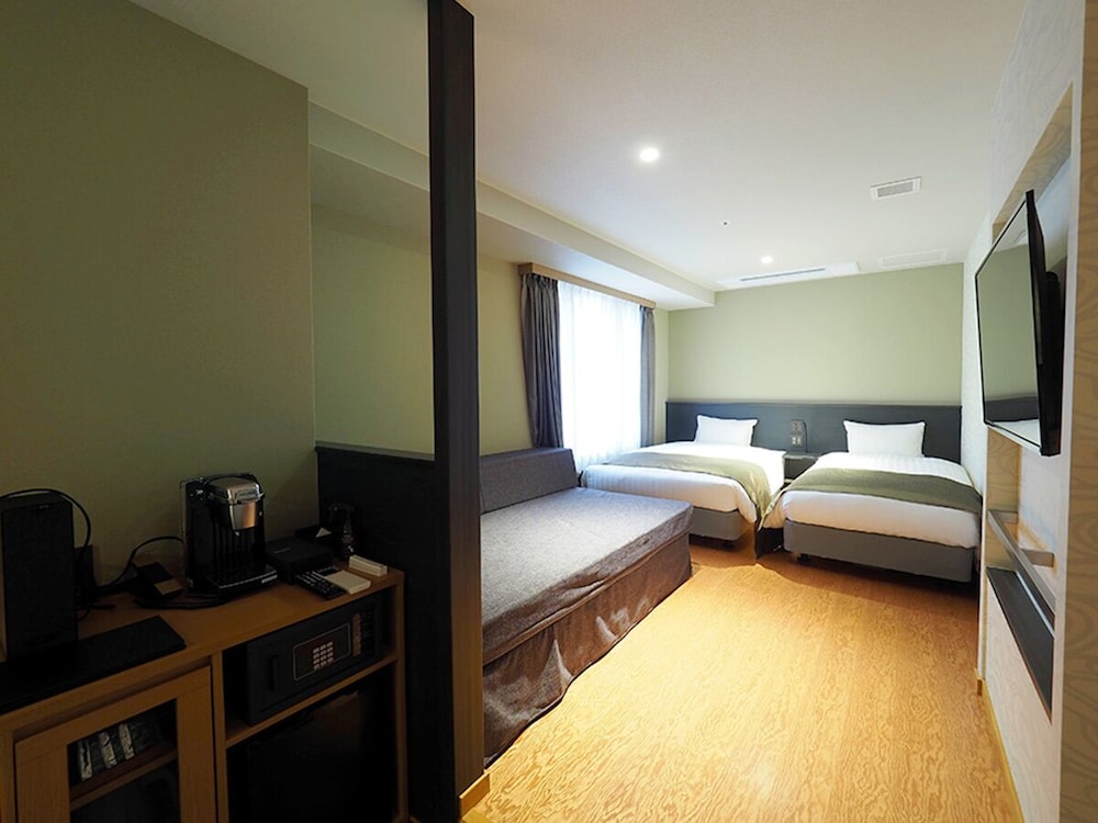 Basic Twin Room - Photo 1