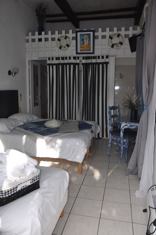 Triple Room, Terrace photo 2