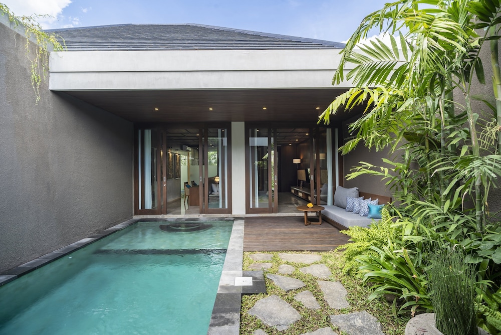 Luxury Villa, 1 Bedroom, Private Pool thumbnail 5