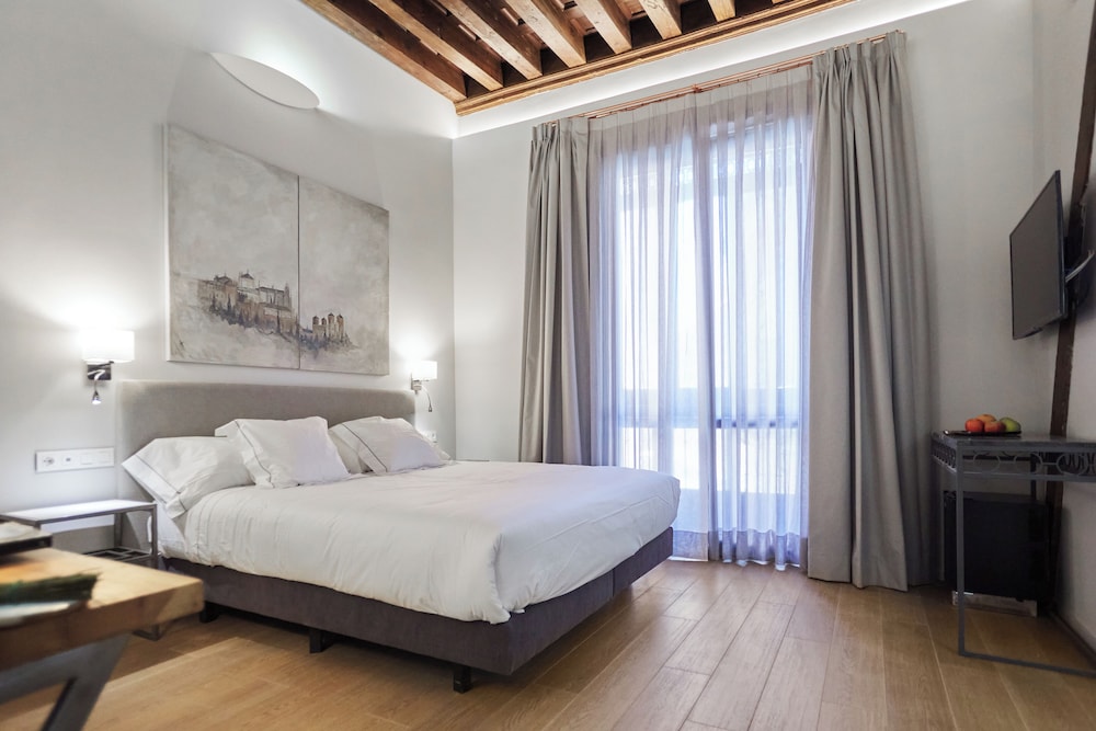 Superior Double Room - Photo 1