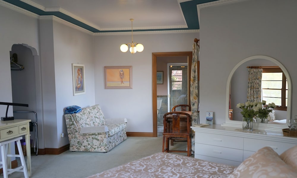 Standard Suite, 1 Bedroom, Non Smoking (Juparana Room) photo 2