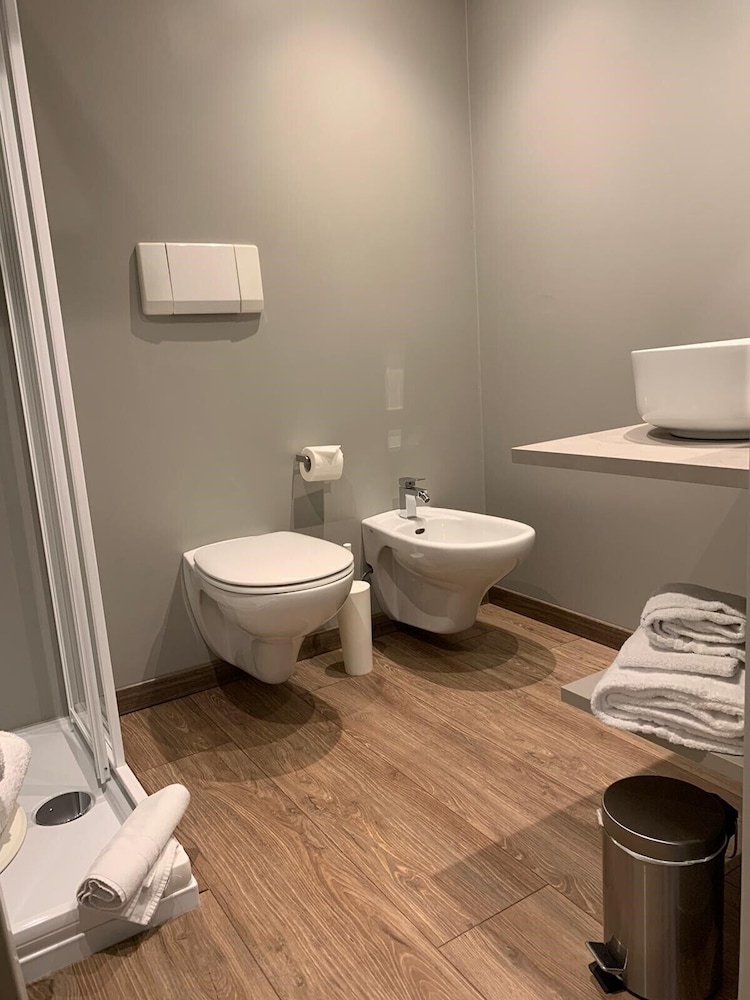 Superior Single Room, 1 Large Twin Bed photo 3