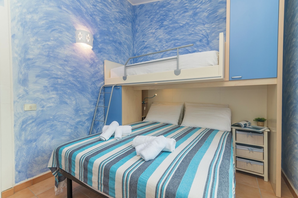 Standard Apartment, 2 Bedrooms, 2 Bathrooms (Casa Maria 250m From The Beach)