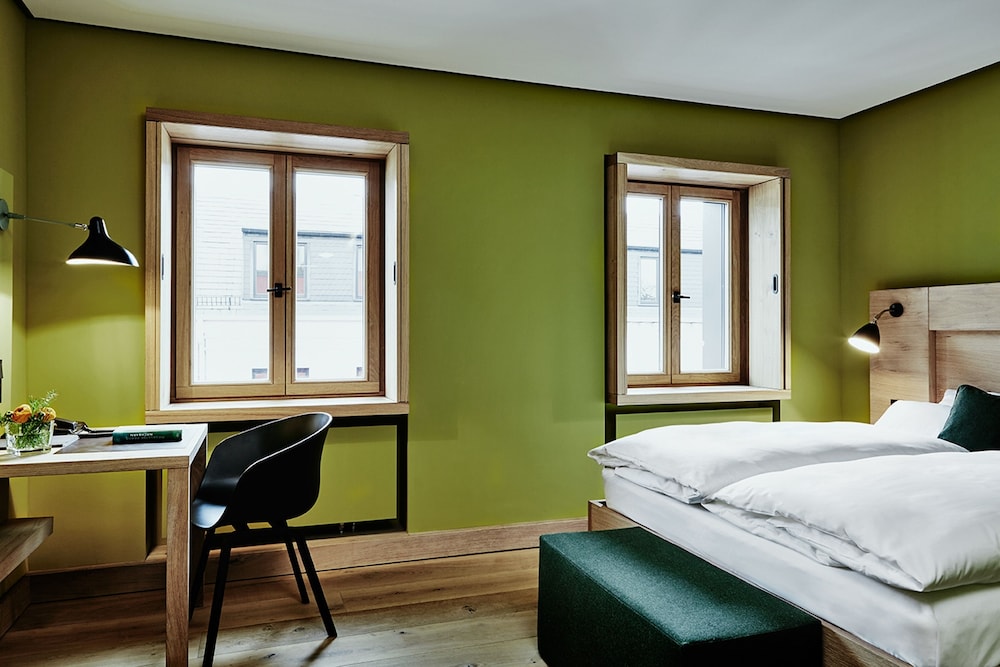 Classic Double Room
