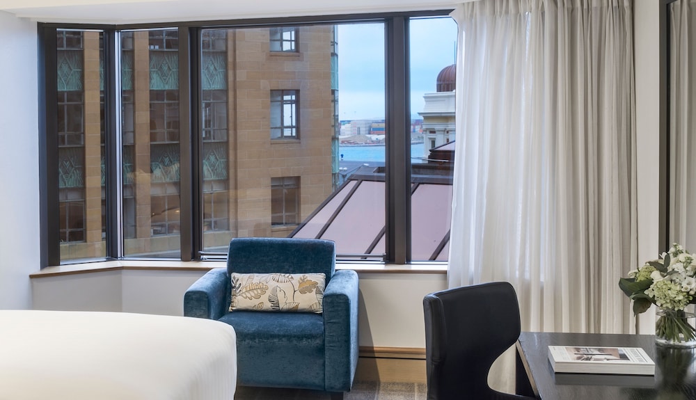Classic Room, 2 Double Beds, Accessible - Photo 8