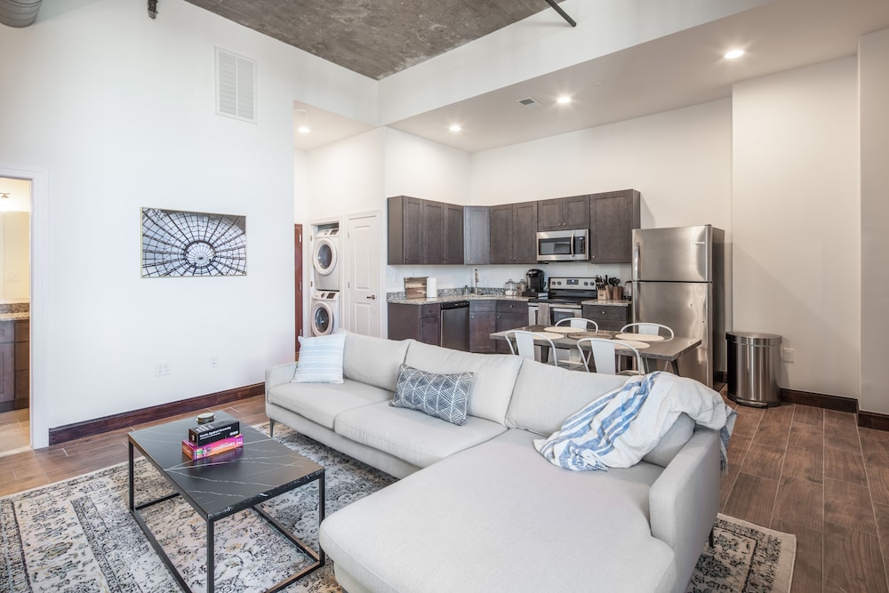 Penthouse, 2 Bedrooms