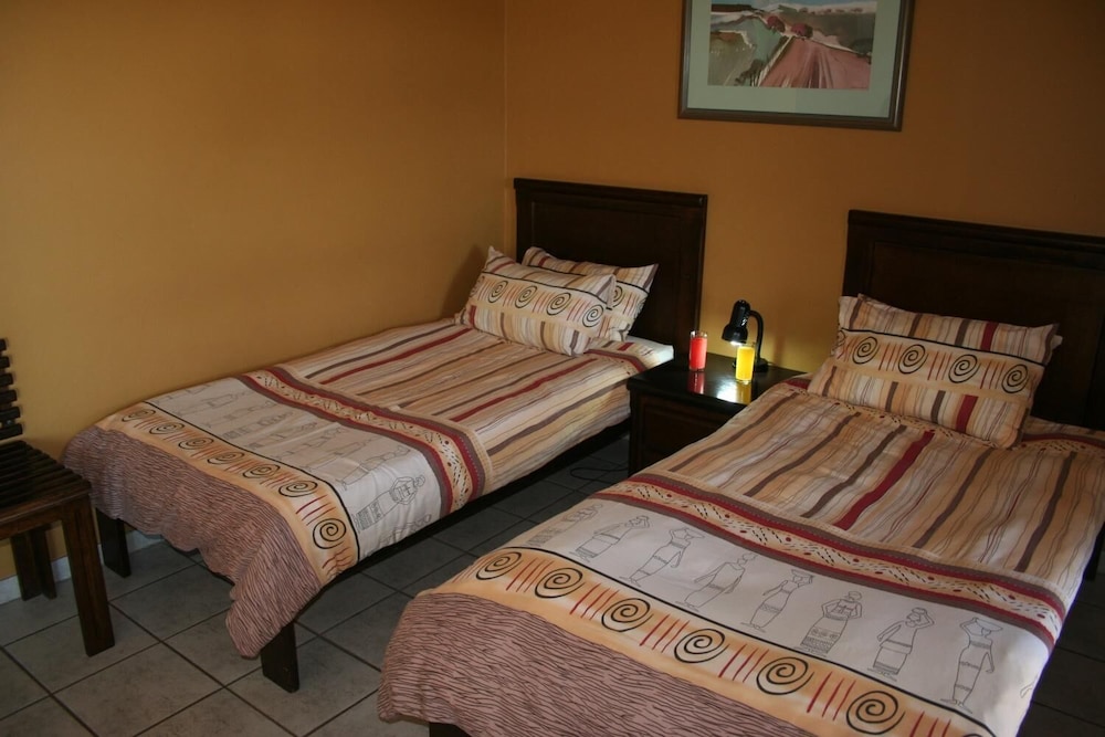 Double or Twin Room photo 1