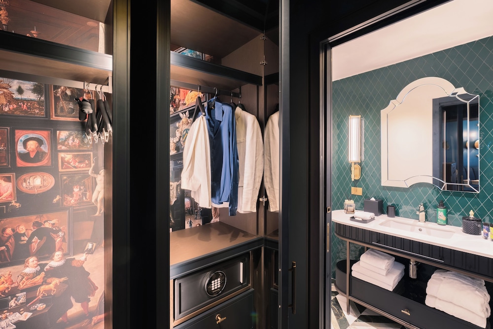 Room (Wellness)