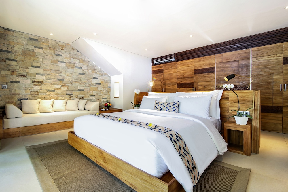 Ocean View Suite (King) photo 3