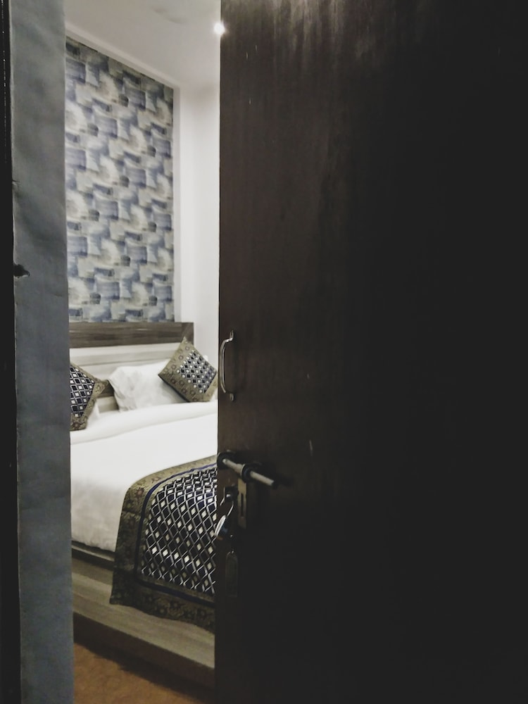Damaru Suite photo 3