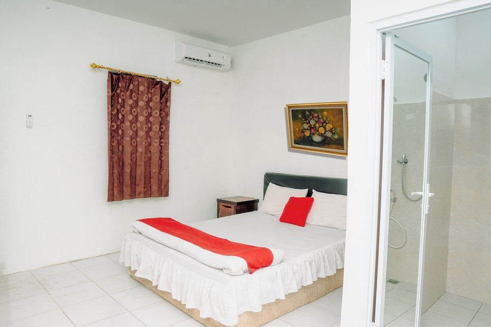 Standard Room, Pool View photo 3