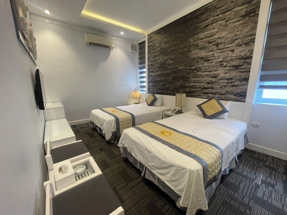 Deluxe Twin Room, Bathtub photo 2
