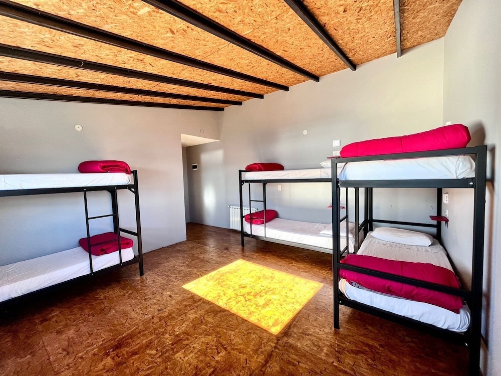 Basic Shared Dormitory, Partial Lake View photo 2