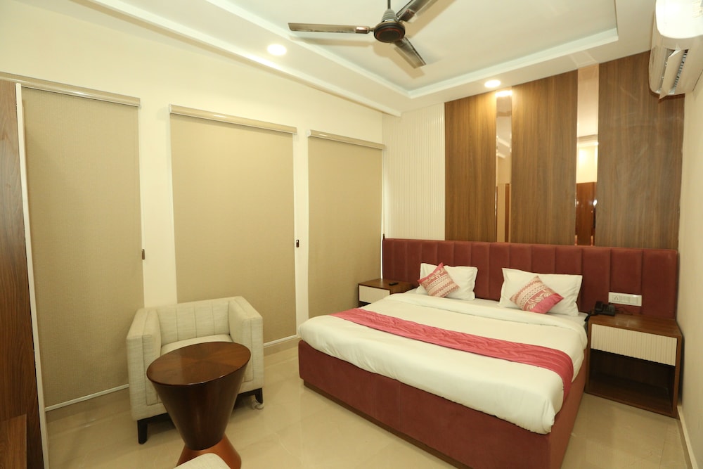 Double or Twin Room, City View
