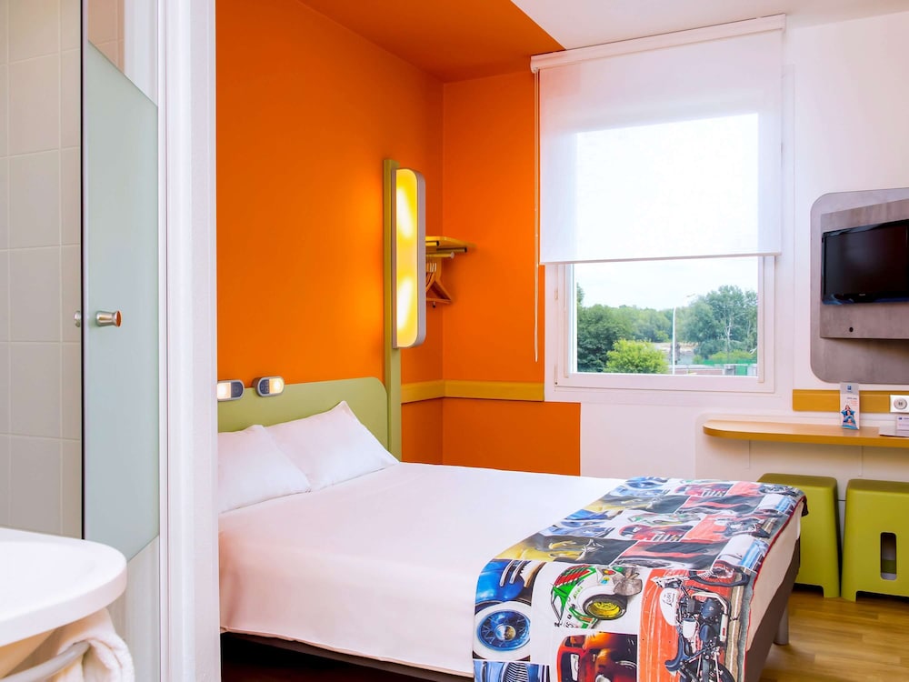 Standard Double Room - Photo 1