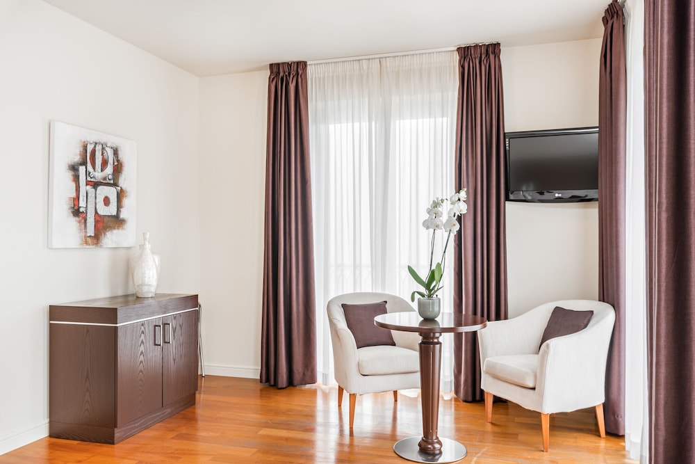 Superior Double Room photo 2