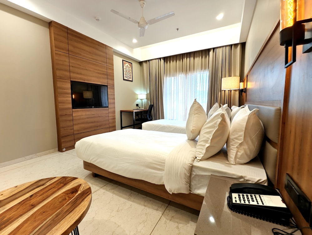 Deluxe Twin Room photo 3