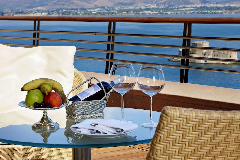 Luxury Villa, Jetted Tub, Sea View photo 2