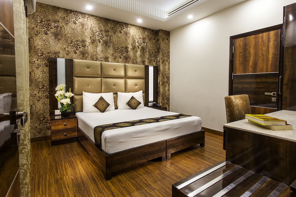 Standard Room - Photo 1