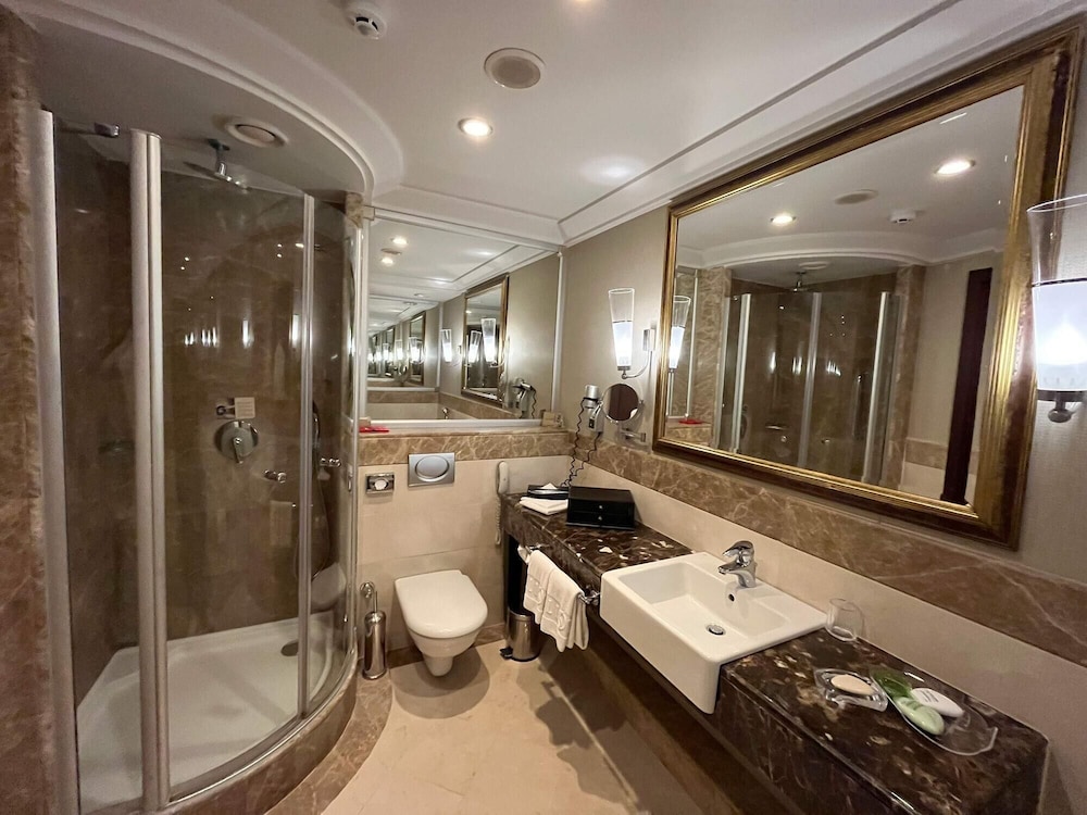 Superior Room, Garden View (2 adults and 2 children)