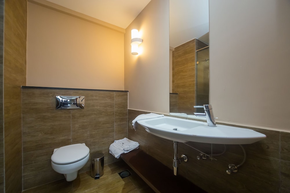Taarifa Suites by Dunhill Serviced Apartments — photo 206