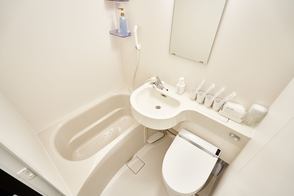 Room (B) - Photo 32