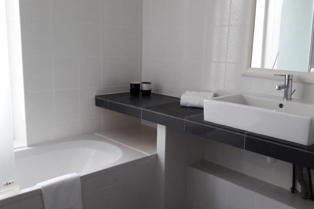 Apartment, 2 Bedrooms, Terrace, Sea View photo 2