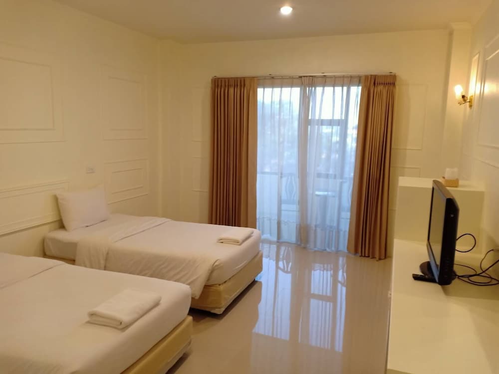 Superior Twin Room - Photo 7