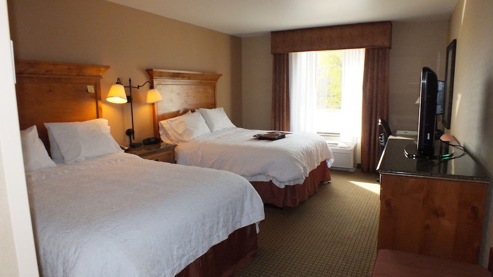 Room, 2 Queen Beds, Accessible, Non Smoking - Photo 2