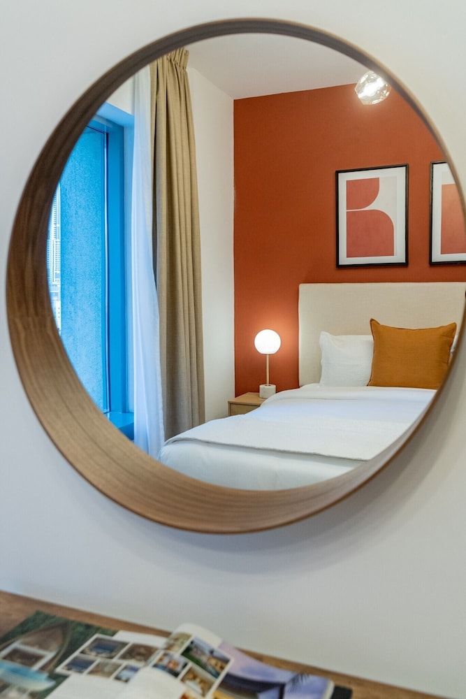 City Apartment (29 Blvd T2 1101) photo 2