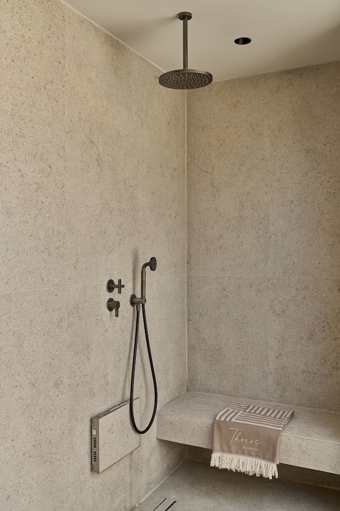 Theros Suite with Private Heated Pool - Photo 8