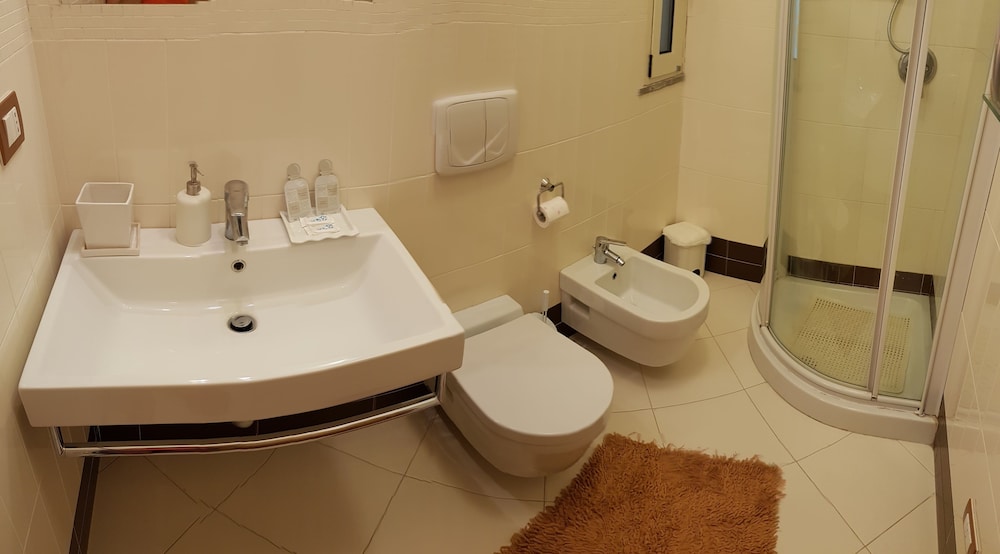 Quadruple Room photo 2